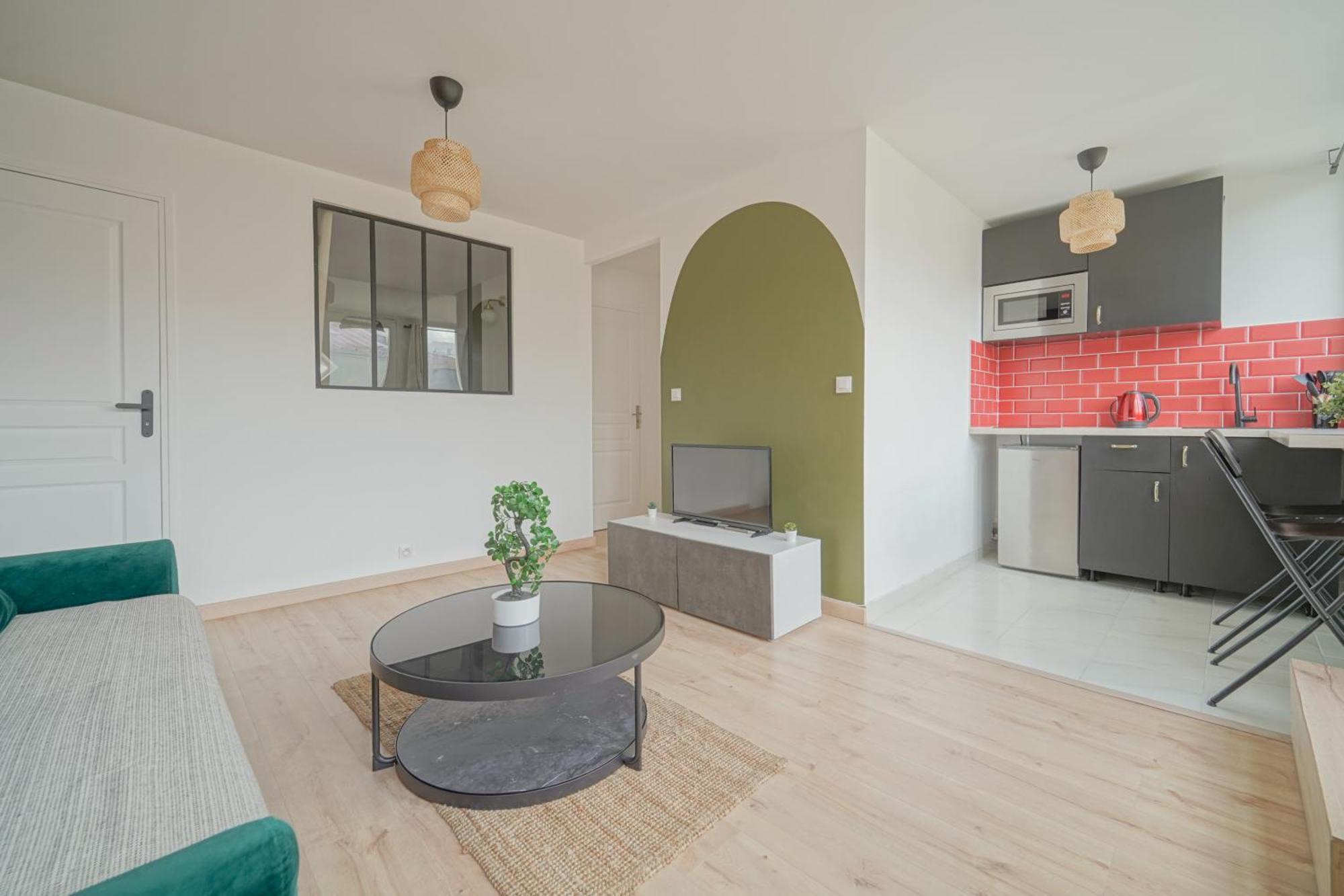 Complete 1Br With Balcony Only 5 Min. On Foot To Metro By Doorman Saint-Ouen (Seine-Saint-Denis) Exterior foto